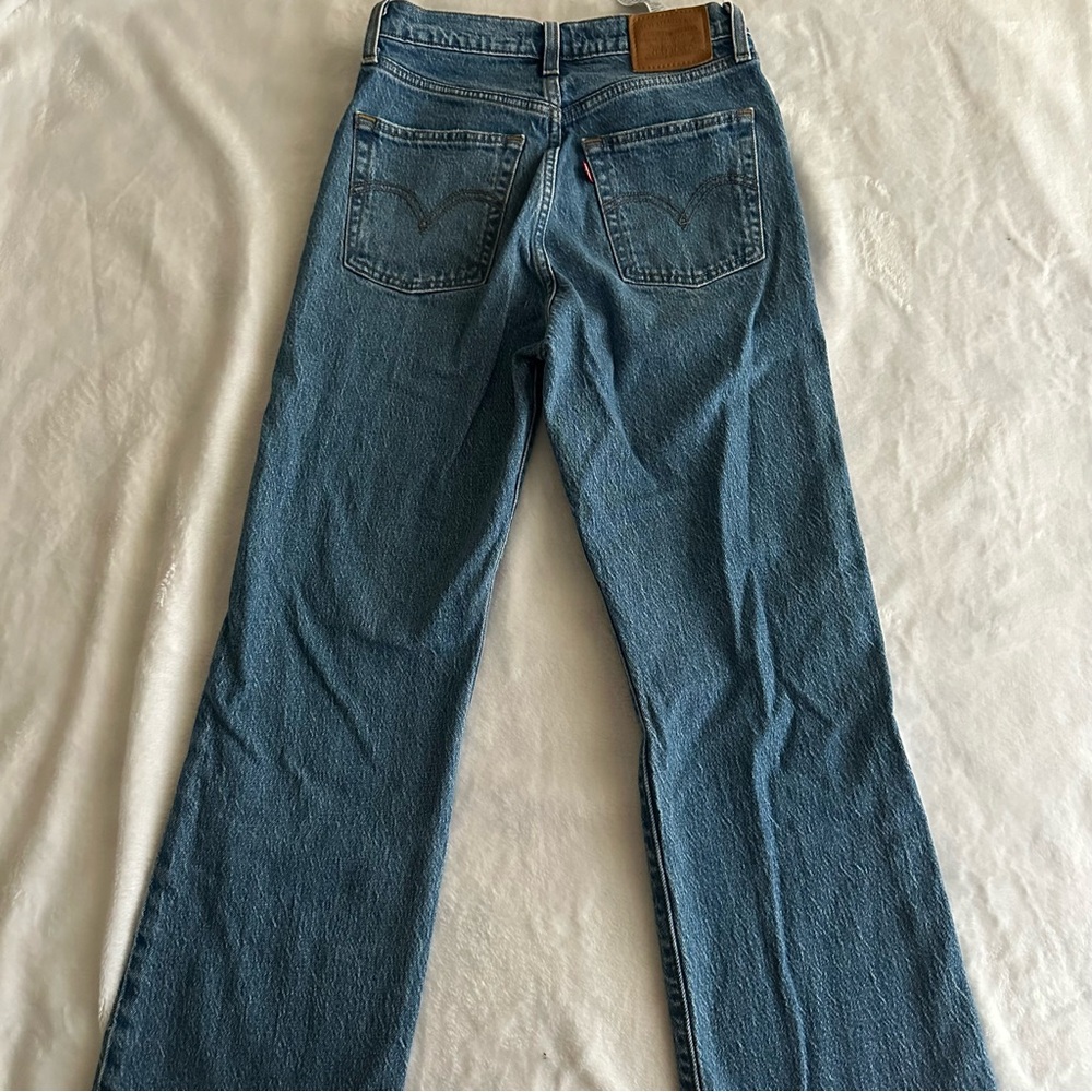 Levi’s Ribcage Crop Boot Denim Jeans - Picture 6 of 8